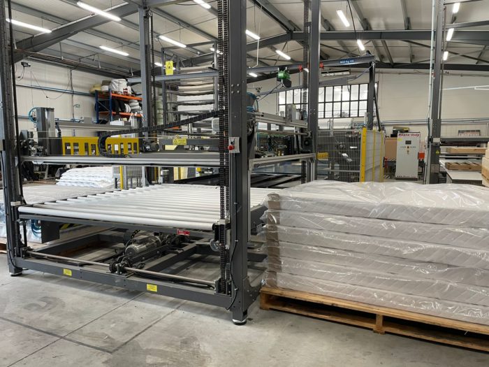 SECOND-HAND STACKER MACHINE