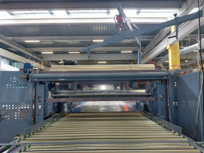 M 222 E - Linea Automatica per Imballare, Pressare e Arrotolare Materassi - immagine 2