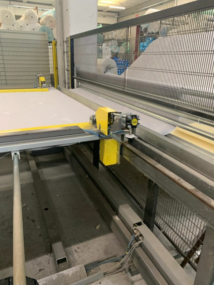 Trapuntatrice a 2 teste con taglierina - immagine 11